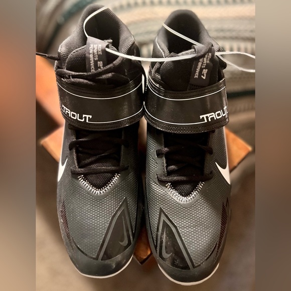 NIKE MENS Force Trout 8 Keystone 'Black Dark Smoke Grey SIZE 13 - Picture 2 of 5